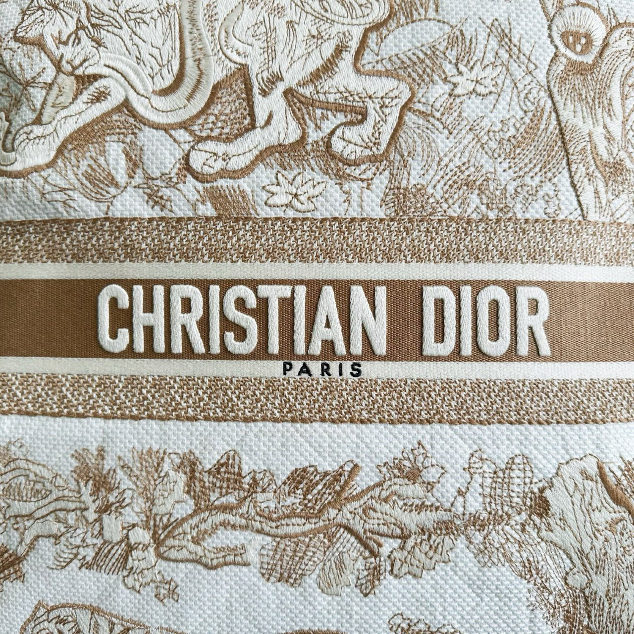  Подушка декоративная в стиле Dior с анималистичным принтом и картографическим принтом, 50×50 см