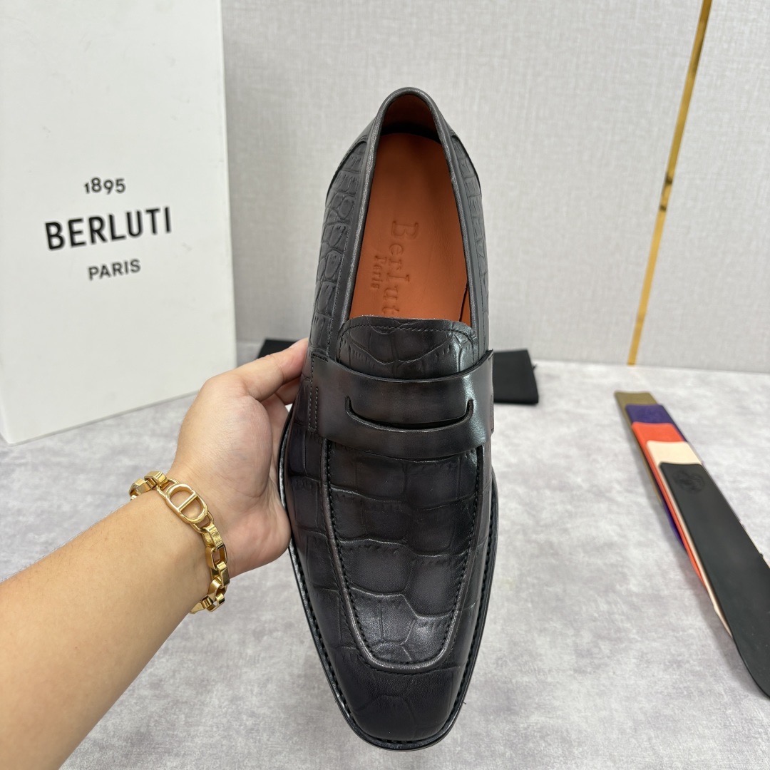Лоферы мужские в стиле Berluti пенни черного цвета