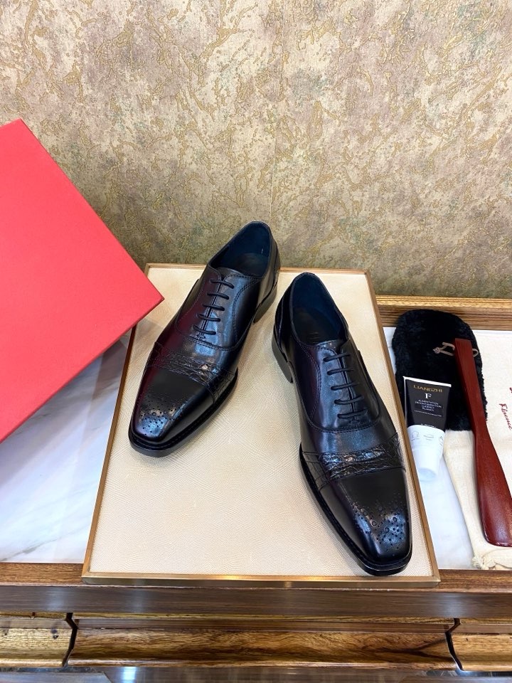 Туфли мужские в стиле Salvatore Ferragamo из кожи крокодила и натуральной кожи черного цвета