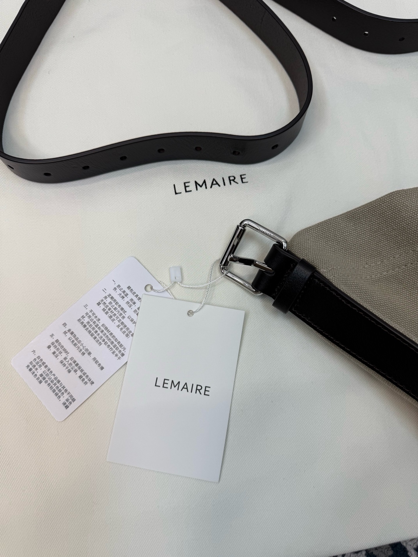 Сумка женская в стиле Lemaire Small Tote серо-бежевого цвета 