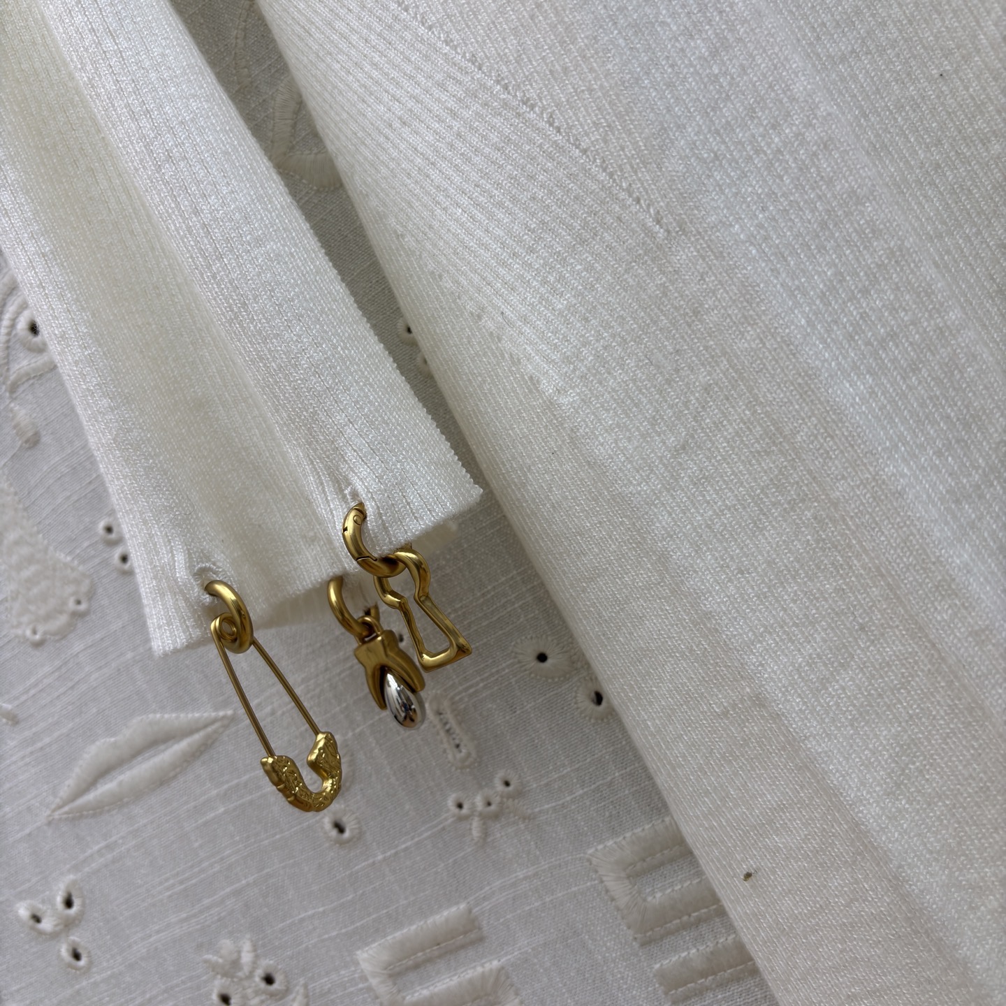 Платье женское Schiaparelli белого цвета