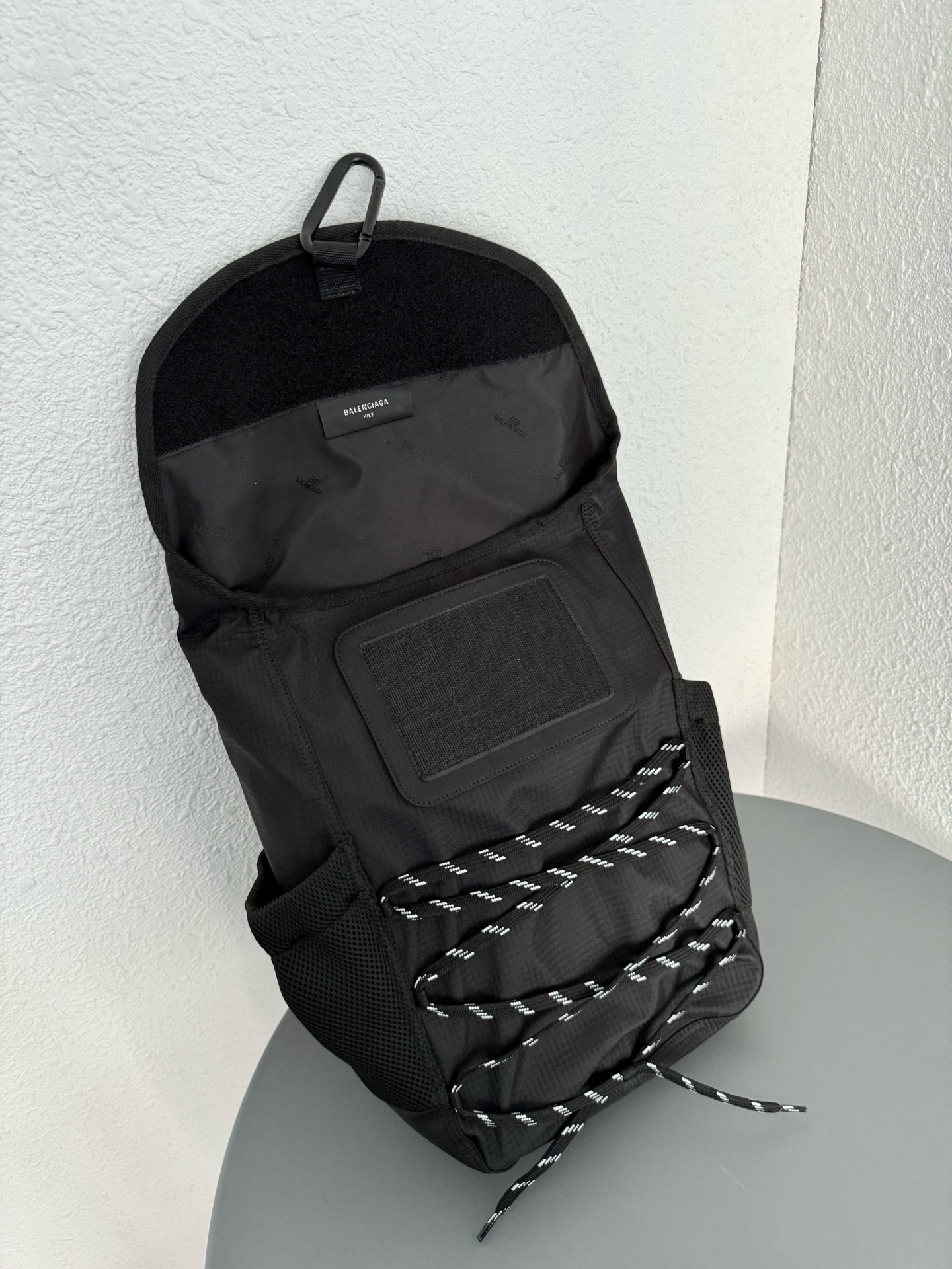 Рюкзак Balenciaga Hike чёрного цвета