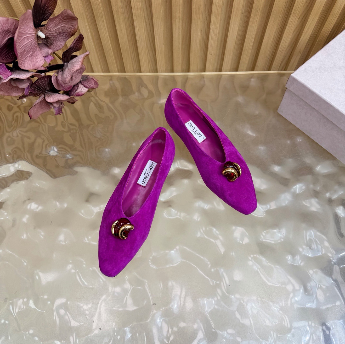 Балетки женские Jimmy Choo Margot Flat фиолетового цвета