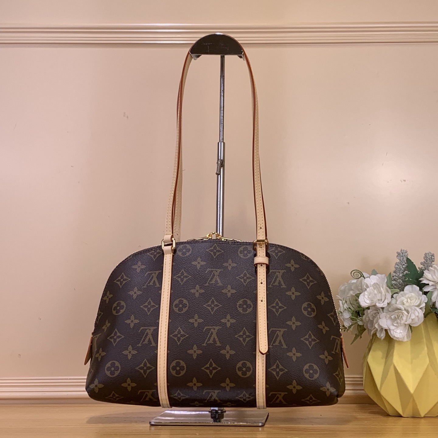 Сумка женская в стиле Louis Vuitton Squire Monogram классическая