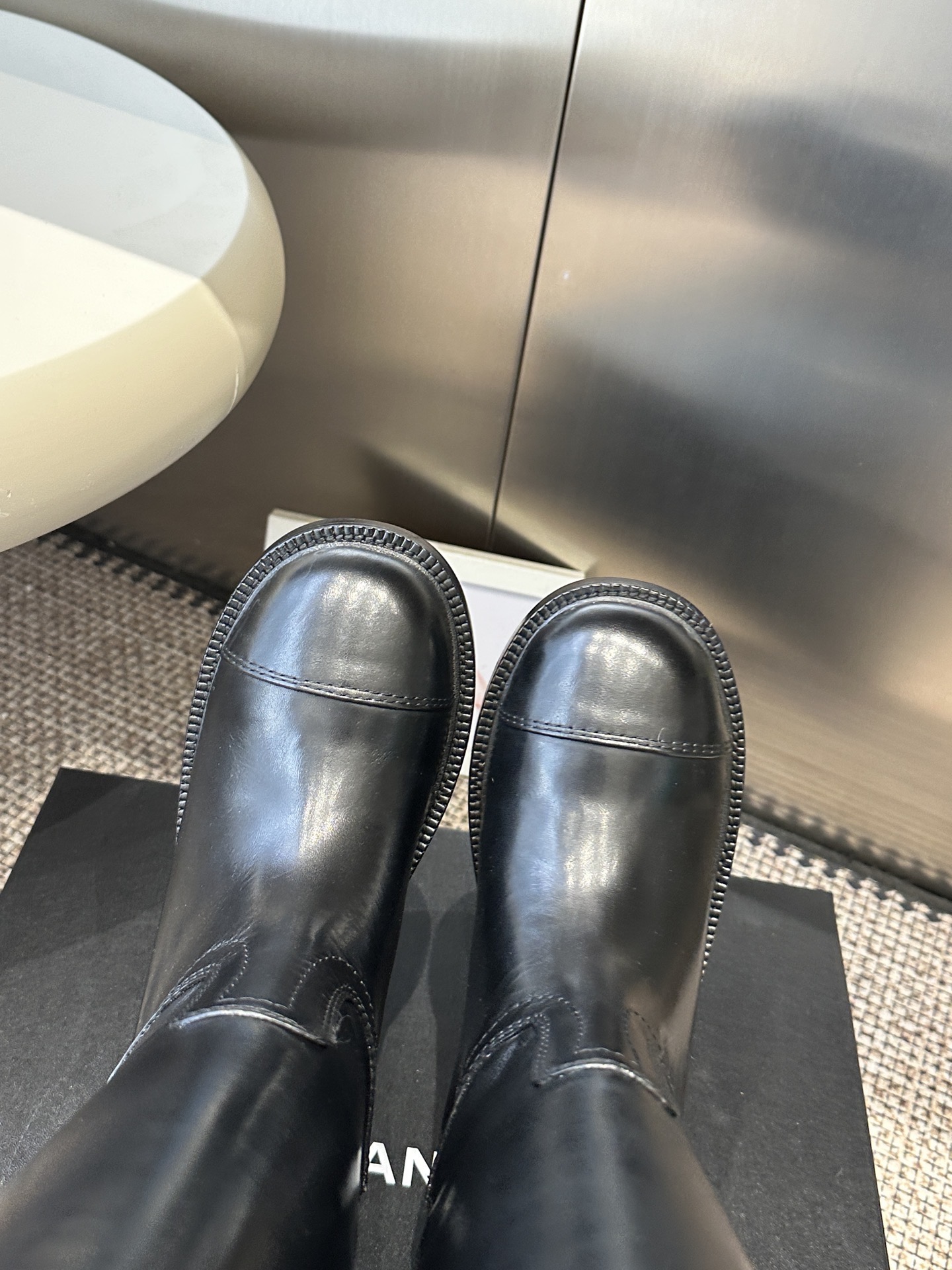 Сапоги женские Chanel Fall Winter High Boots черного цвета