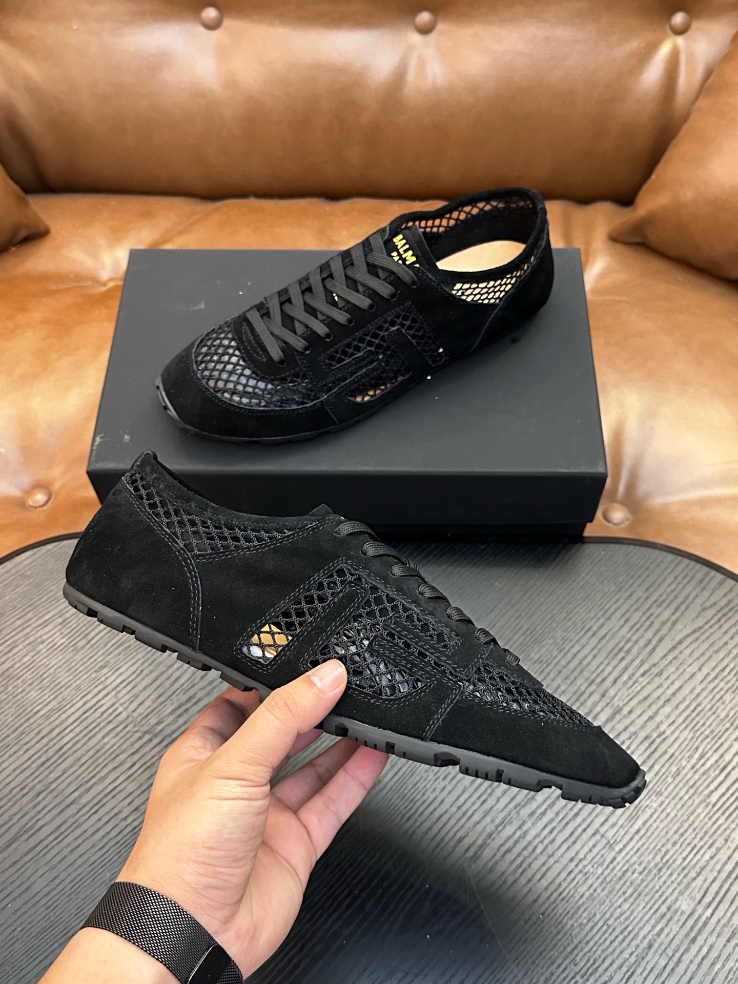Кроссовки мужские Balmain B-Skate чёрного цвета