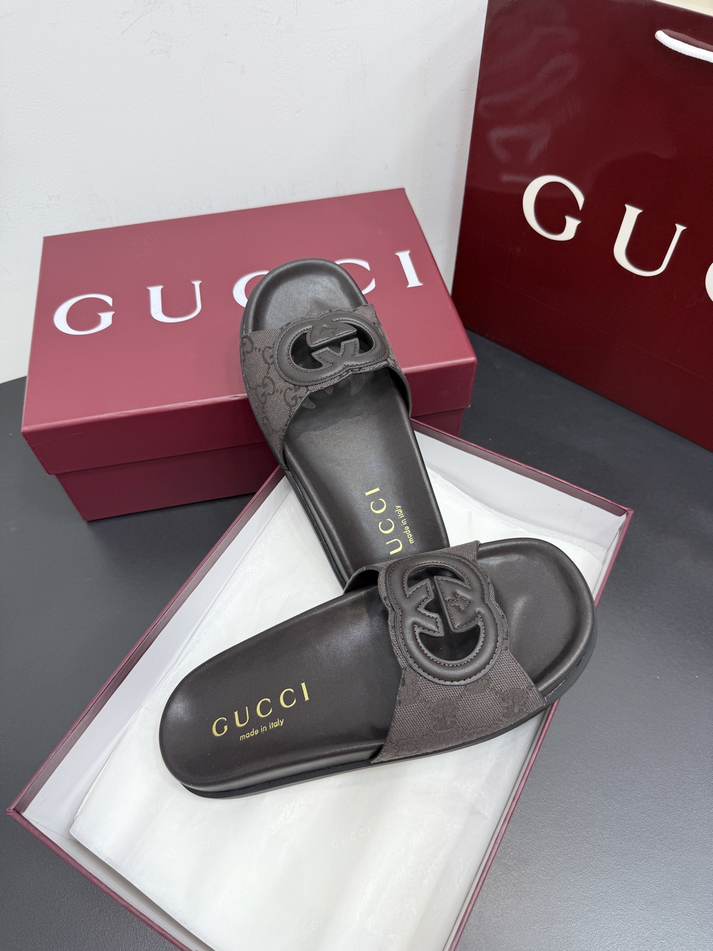 Мюли женские в стиле Gucci GG тёмно-коричневого цвета