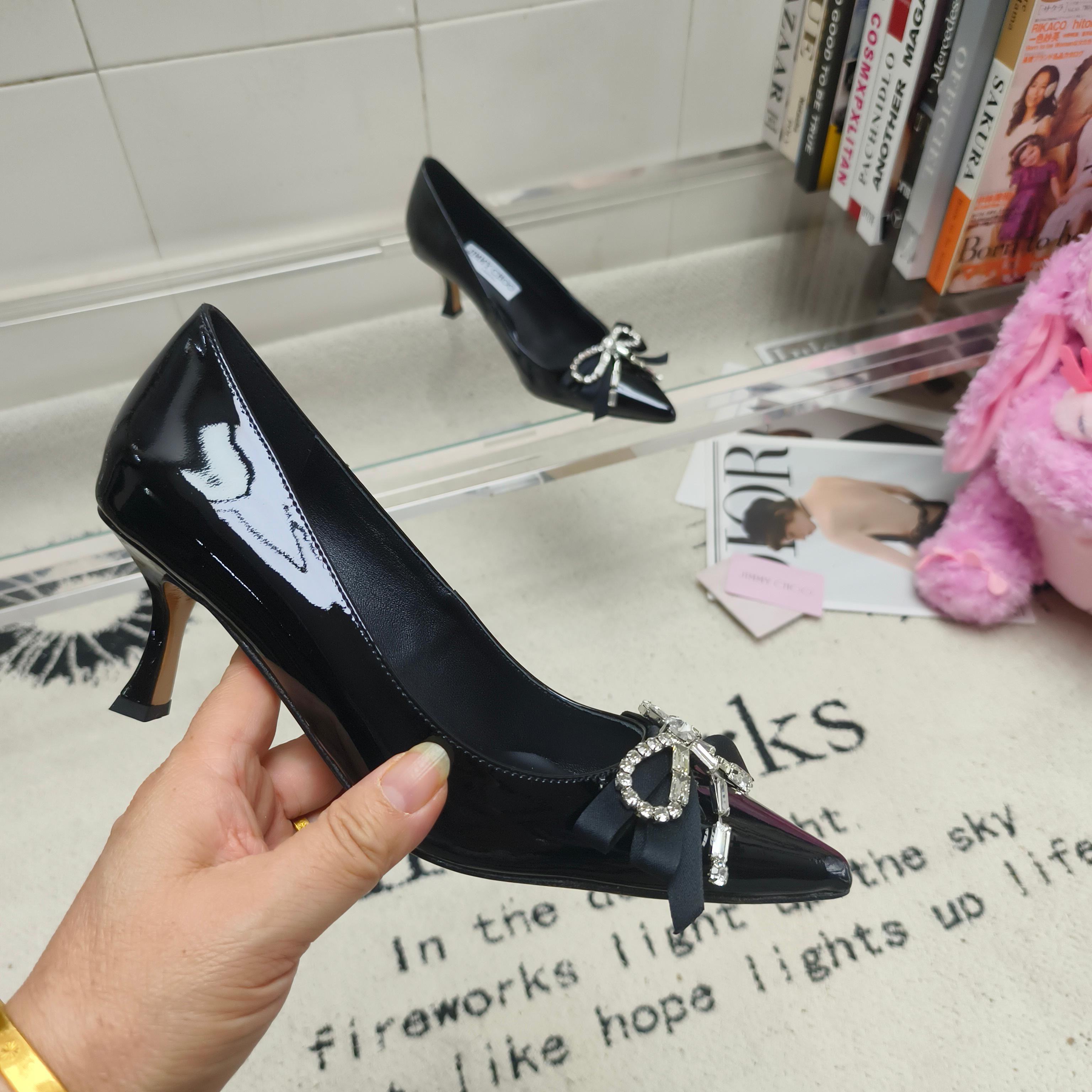 Туфли женские в стиле Jimmy Choo Auriа черного цвета