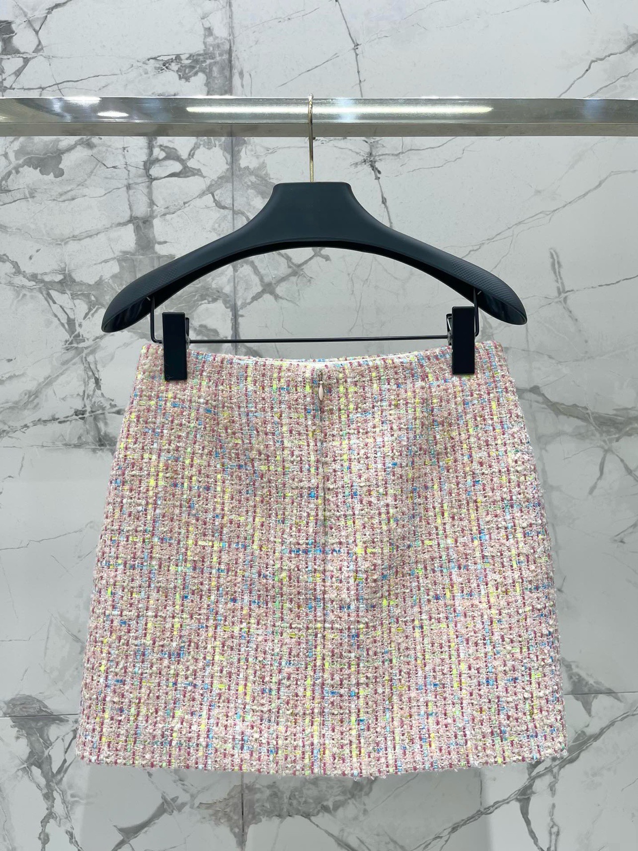 Юбка женская в стиле Valentino из твидовой ткани пастельного цвета