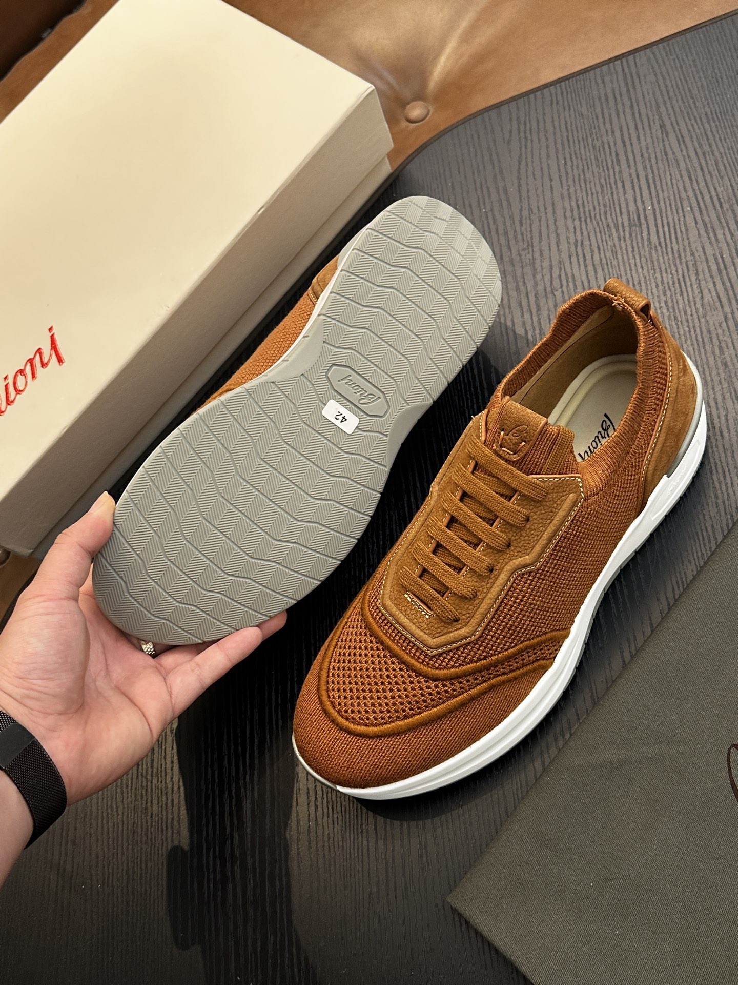 Кроссовки мужские в стиле Brioni коньячного цвета