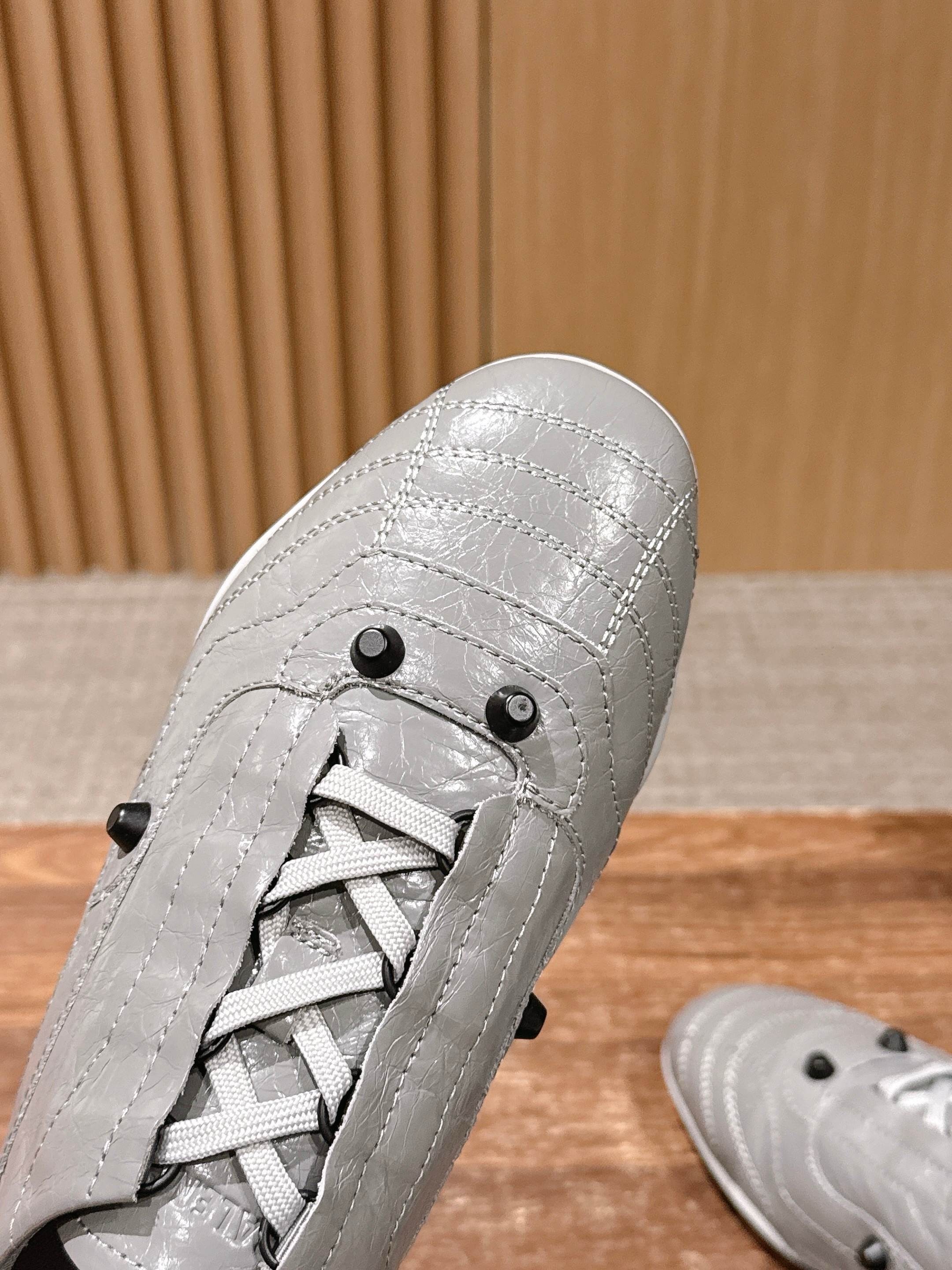 Кеды женские в стиле Balenciaga Soccer серого цвета