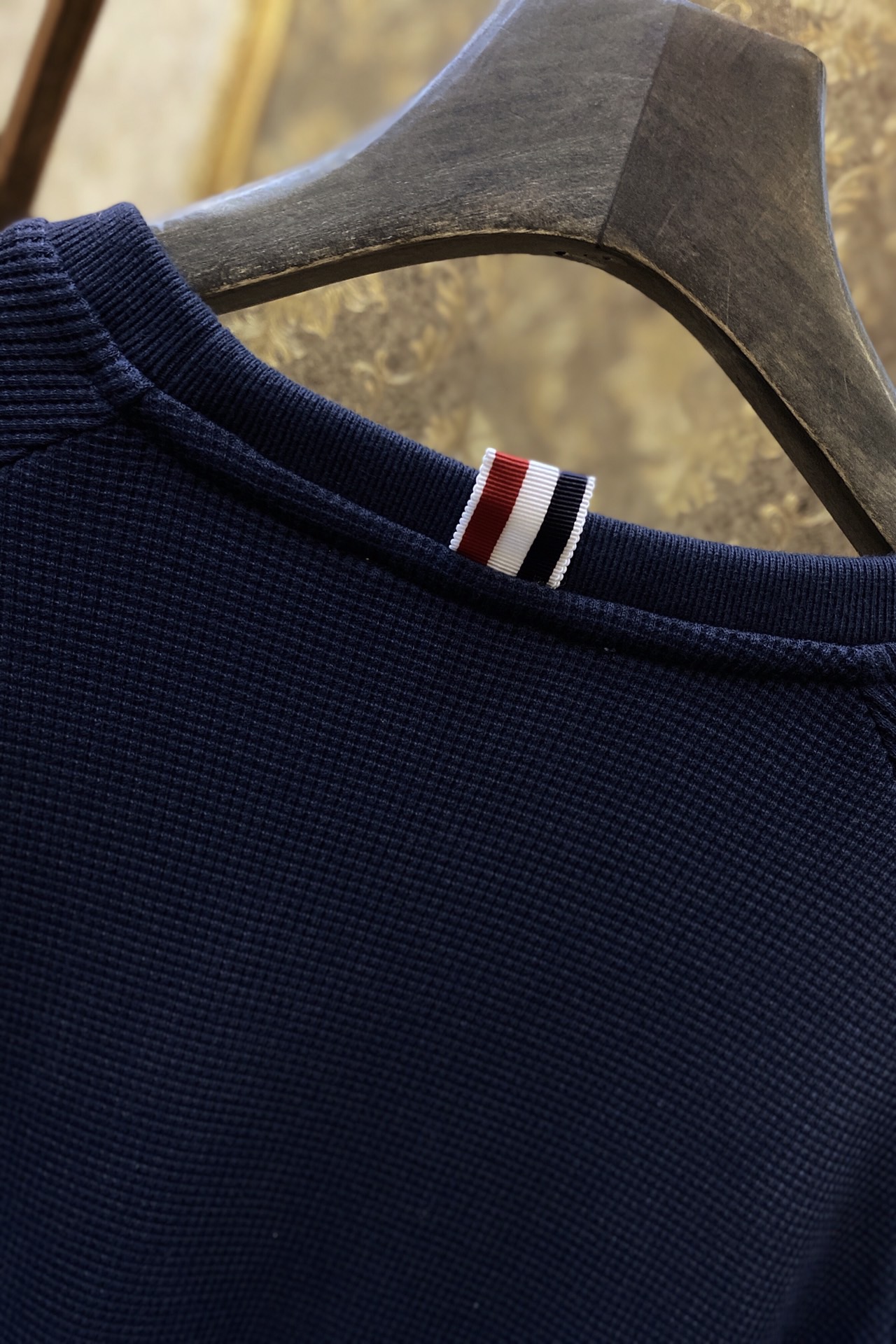 Костюм мужской в стиле Thom Browne спортивный тёмно-синего цвета (худи на молнии / свитшот + брюки)