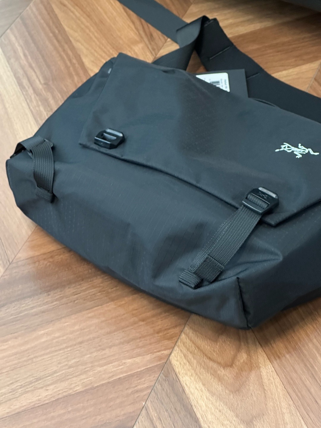 Сумка через плечо  в стиле Arc’teryx Granville 10 чёрного цвета