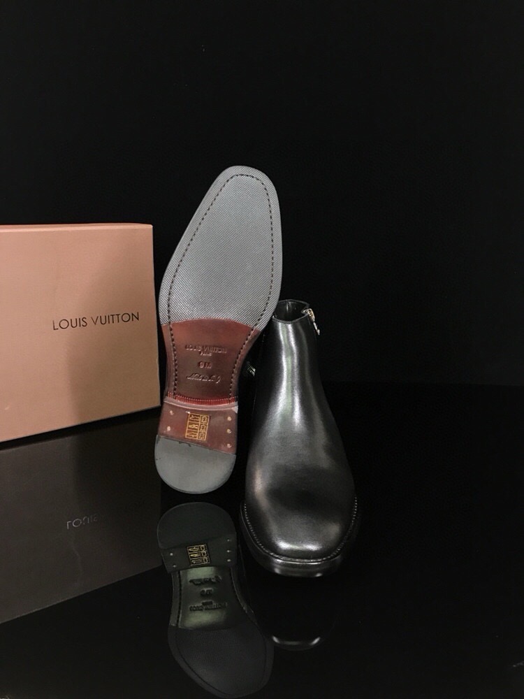 Ботинки мужские Louis Vuitton чёрного цвета