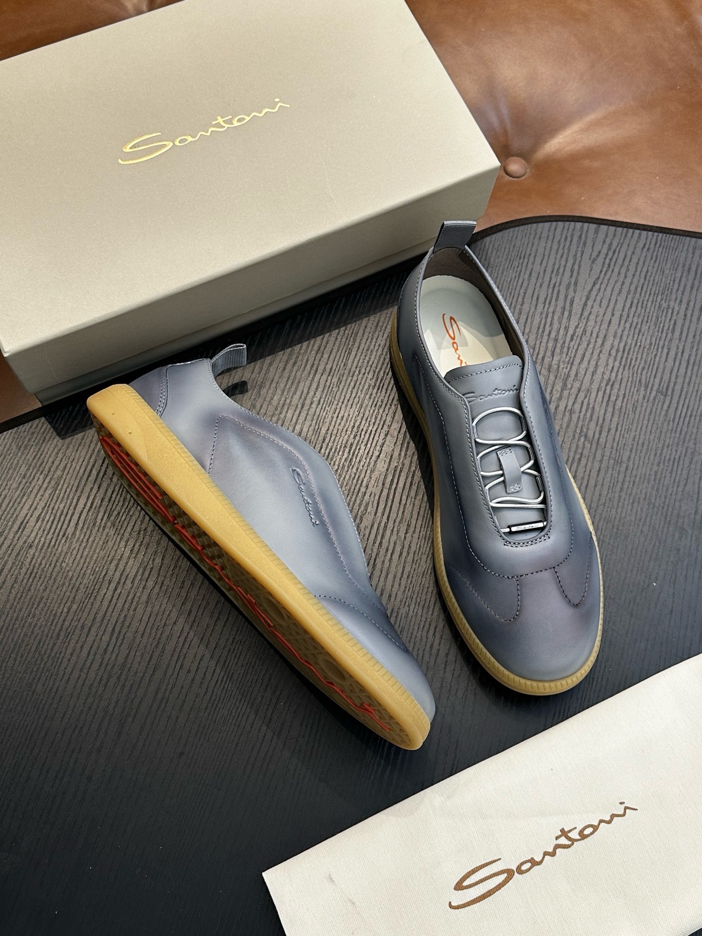 Кеды мужские в стиле Santoni из натуральной кожи серого цвета