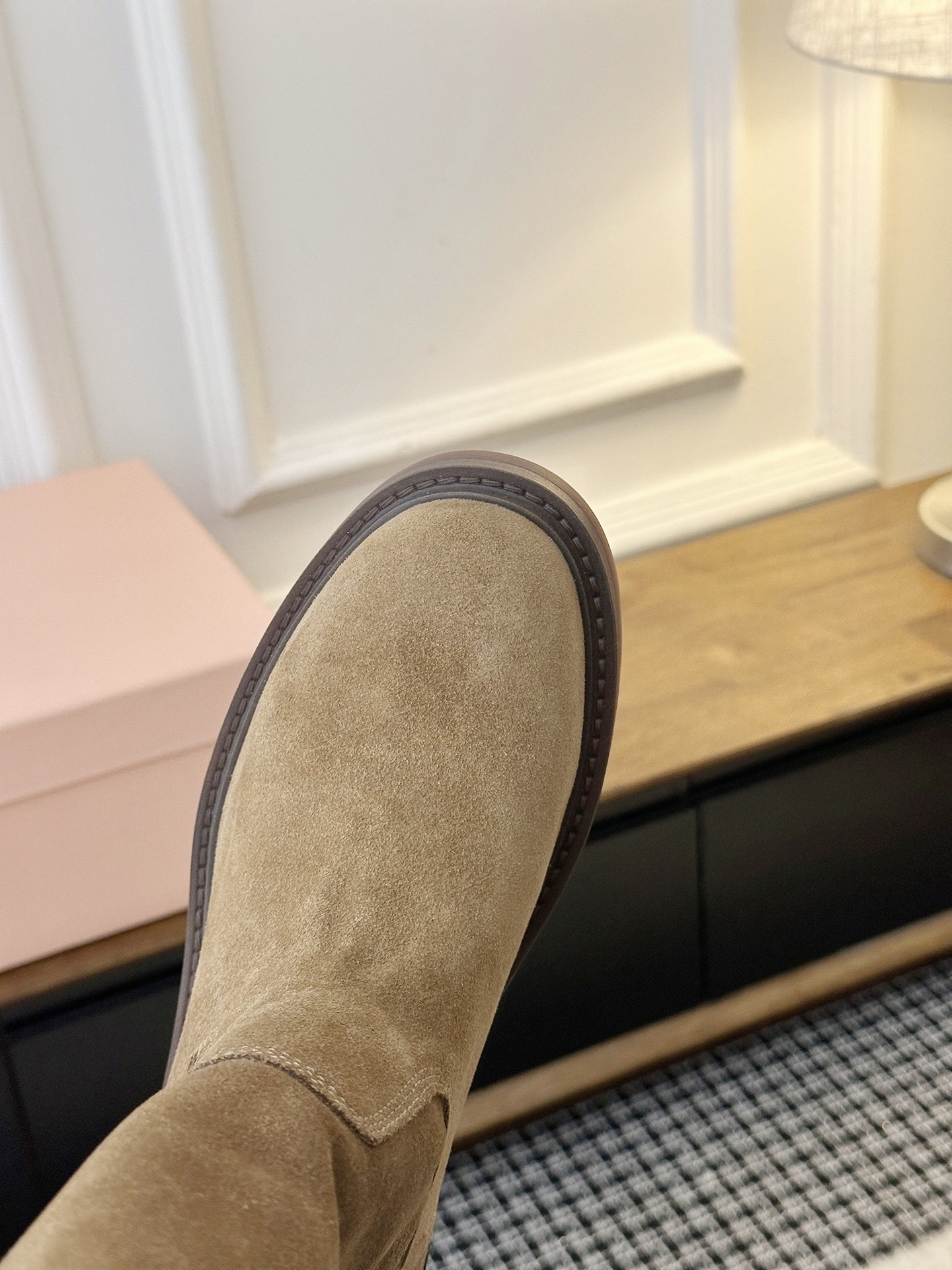 Сапоги Miu Miu Suede Boots светло-коричневого цвета