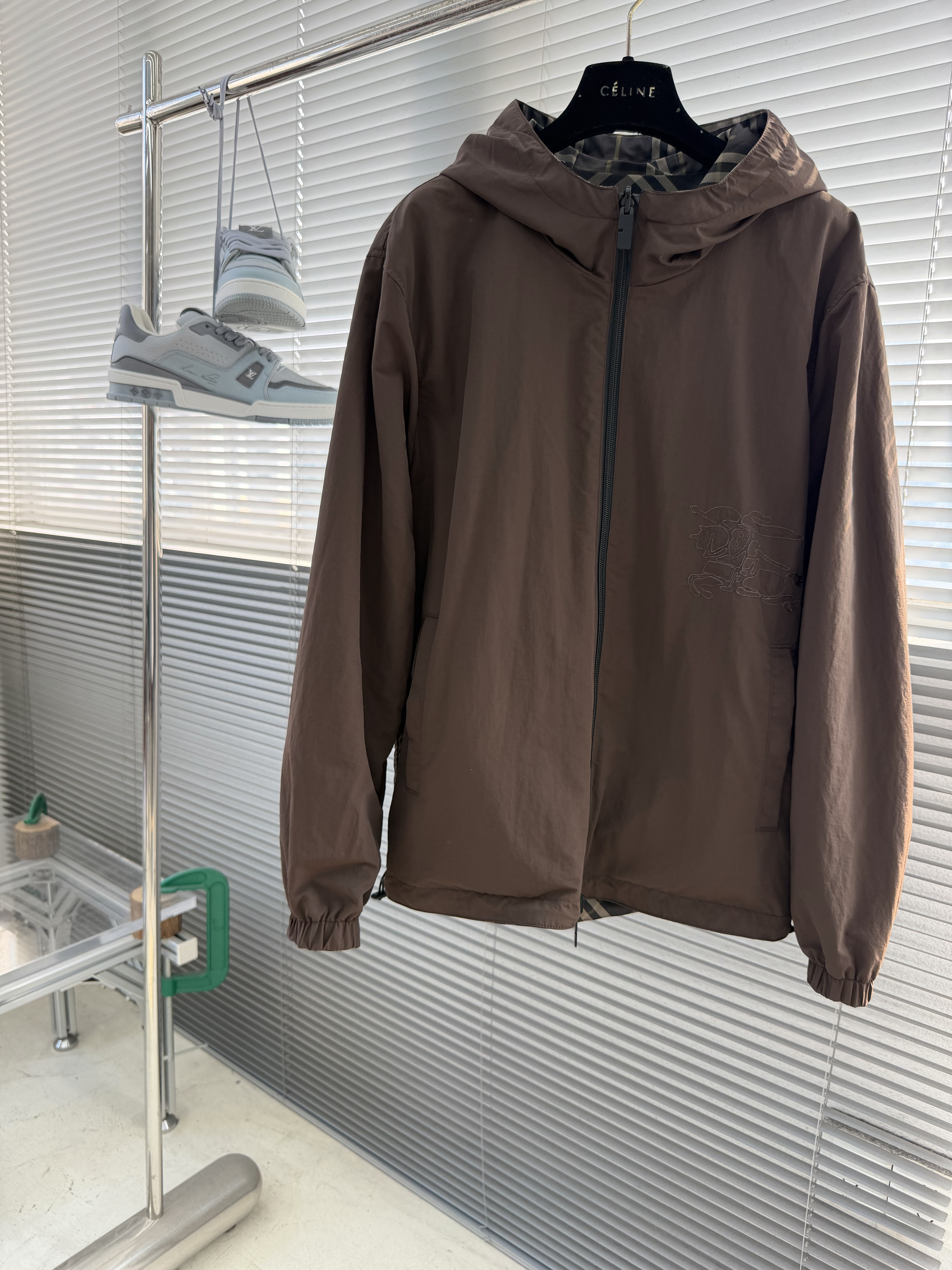 Куртка мужская в стиле Burberry двусторонняя с капюшоном