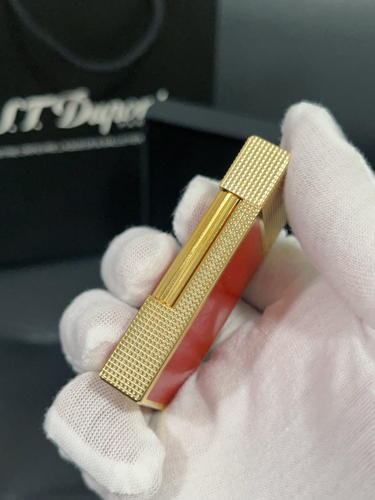 Зажигалка S.T. Dupont