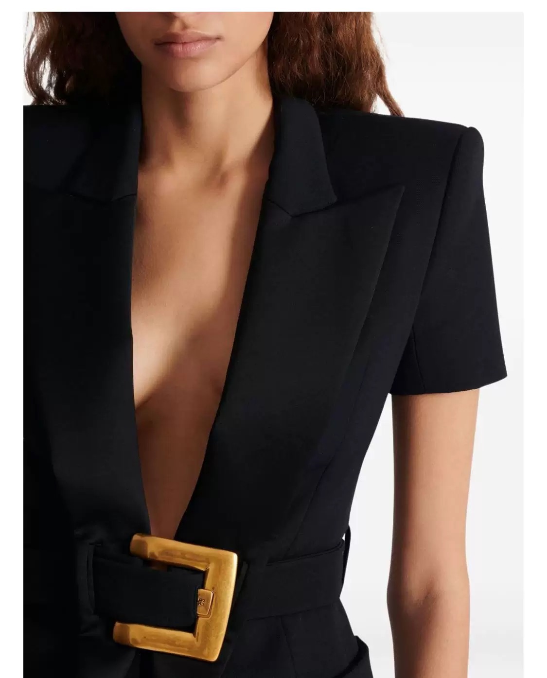 Жакет женский Balmain чёрного цвета с поясом