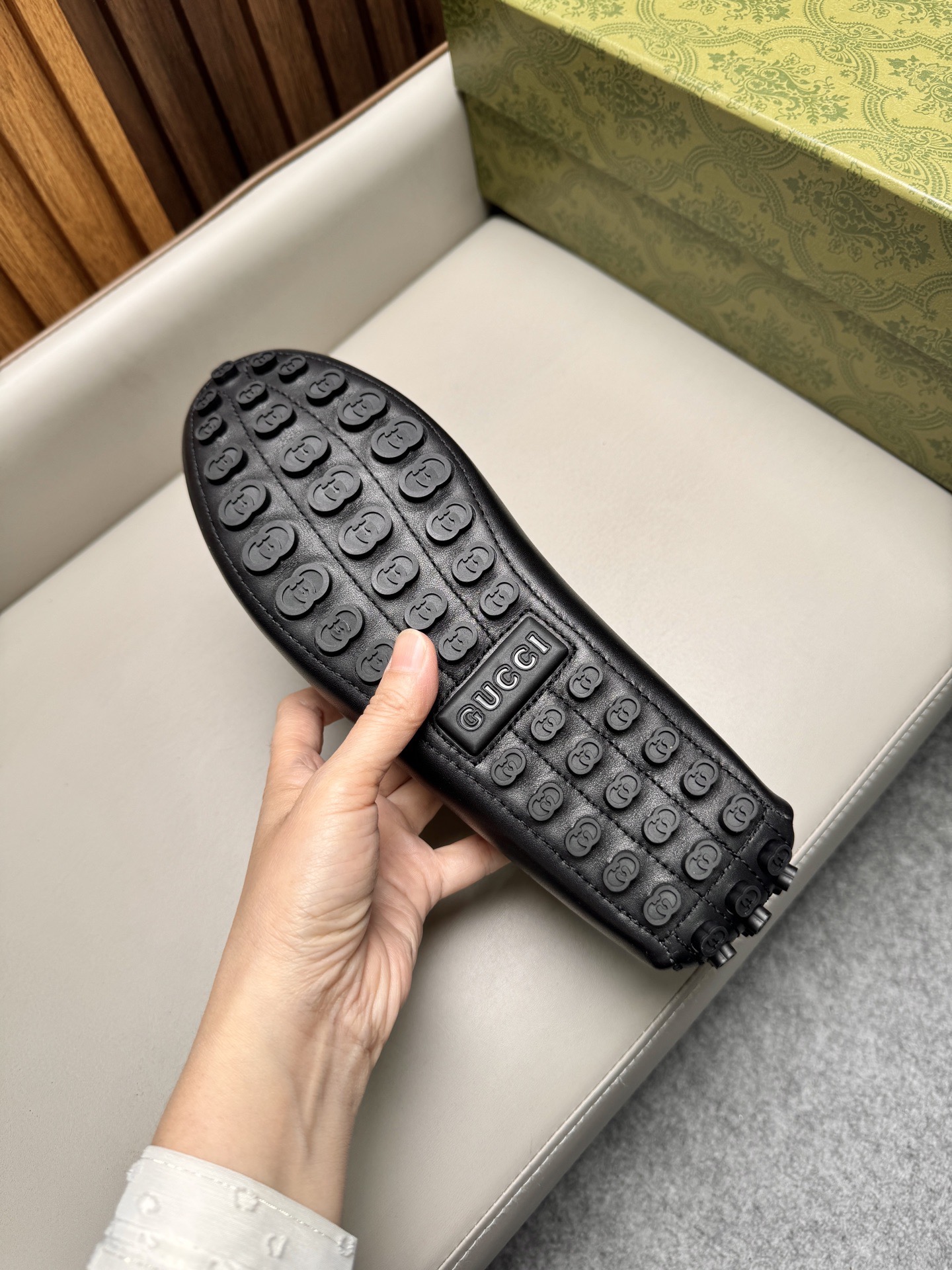 Мокасины мужские в стиле Gucci Driver черного цвета