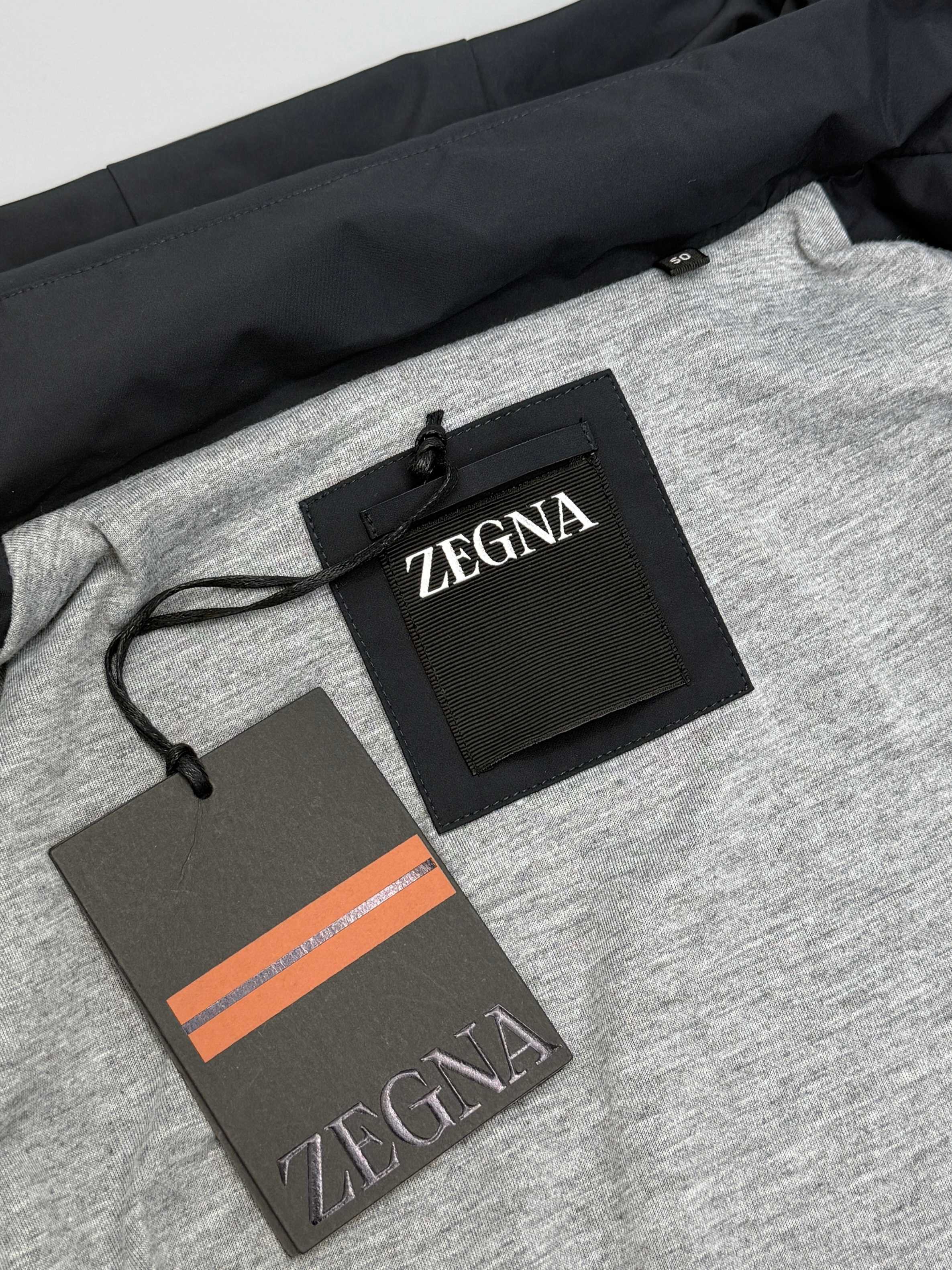 Куртка мужская в стиле Zegna с капюшоном демисезонная черного цвета