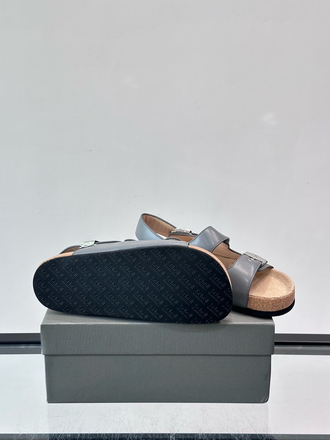 Сандалии мужские в стиле Balenciaga x Birkenstock Boston серого цвета