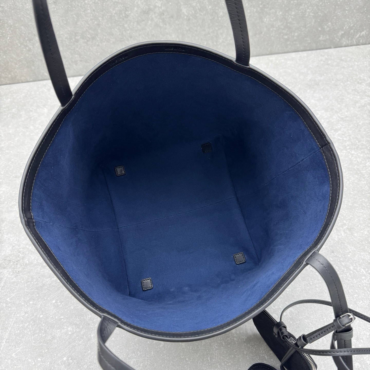 Сумка женская The Row Park Tote чёрного цвета