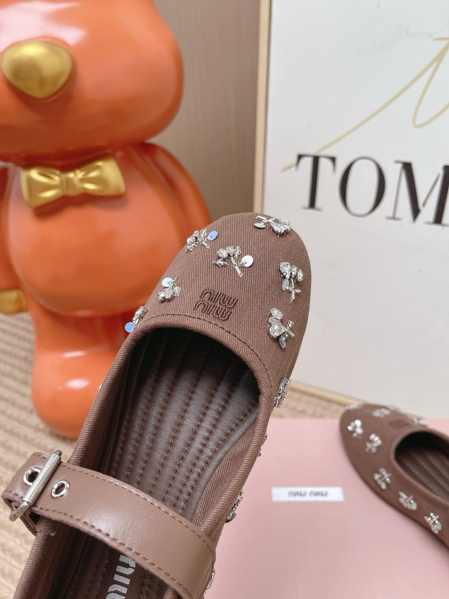 Балетки женские Miu Miu Mary Jane коричневого цвета