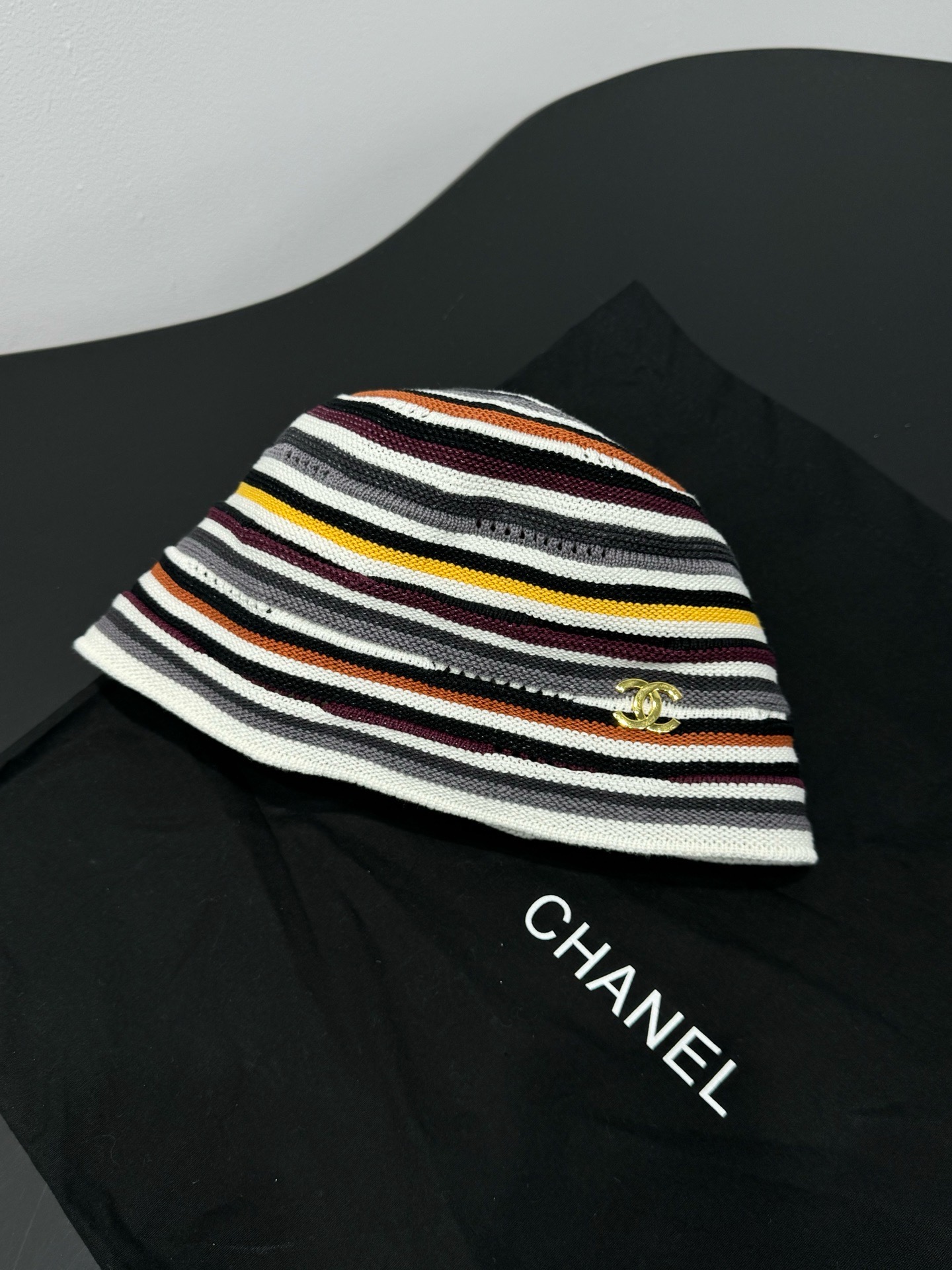 Панама женская Chanel Coco Beach цвета мультиколор