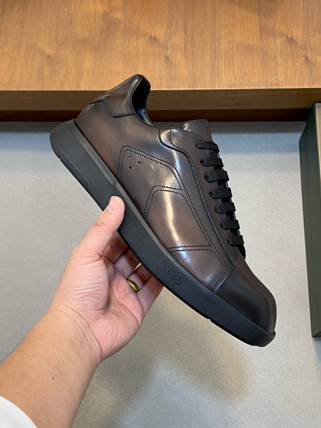 Кроссовки мужские в стиле Berluti тёмно-коричневого цвета