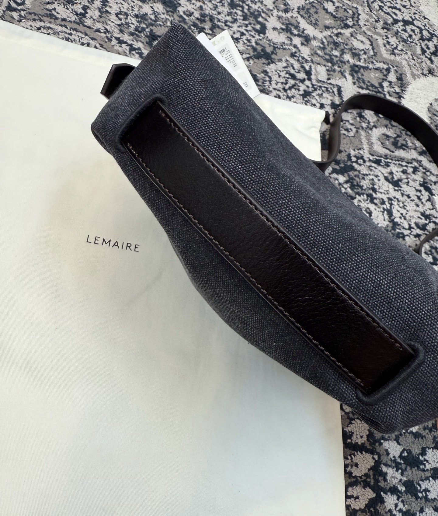 Сумка женская в стиле Lemaire Small Tote угольно-серого цвета