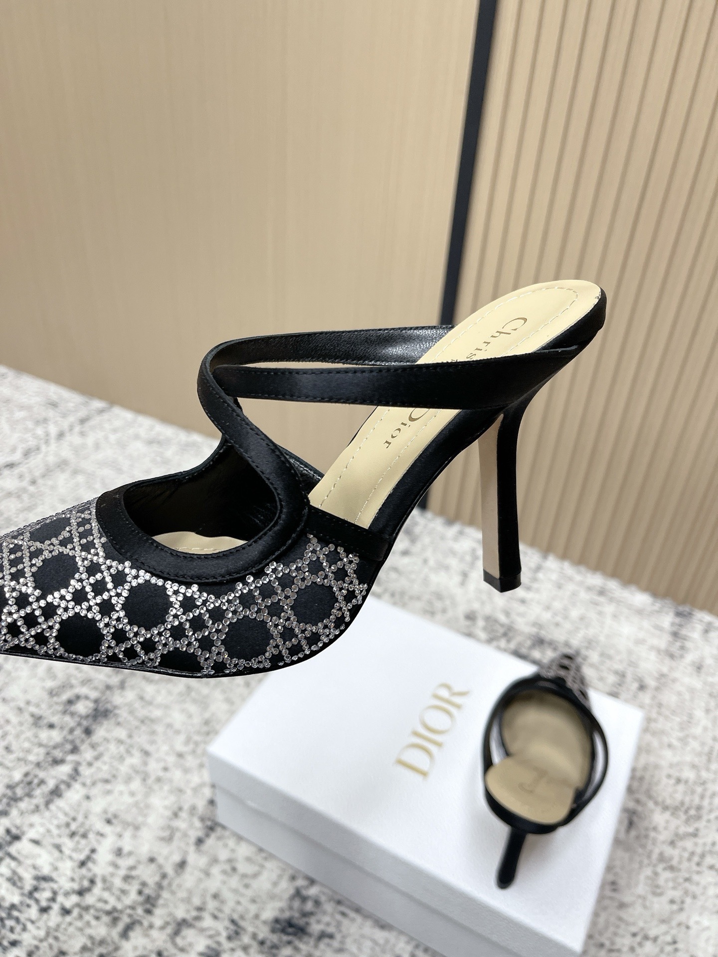 Мюли женские в стиле Dior CD Capture чёрно-серого цвета