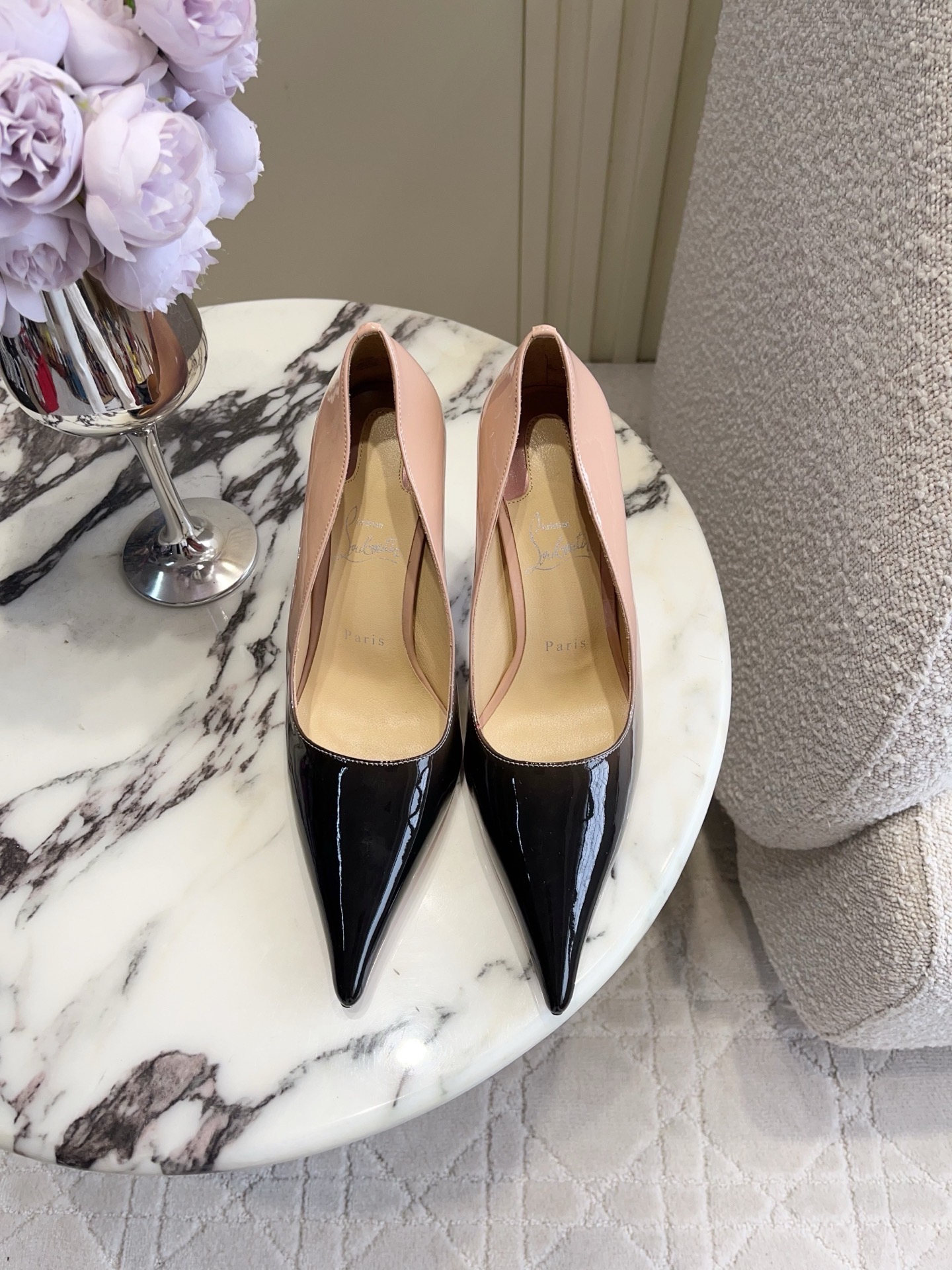 Туфли женские в стиле Christian Louboutin So Kate бежево-черного цвета