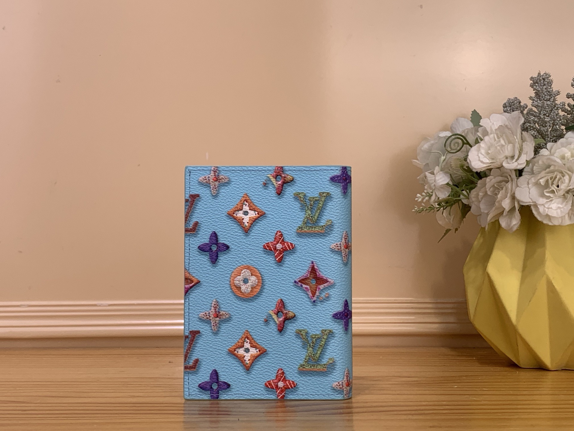 Обложка унисекс для паспорта в стиле Louis Vuitton Monogram Donuts