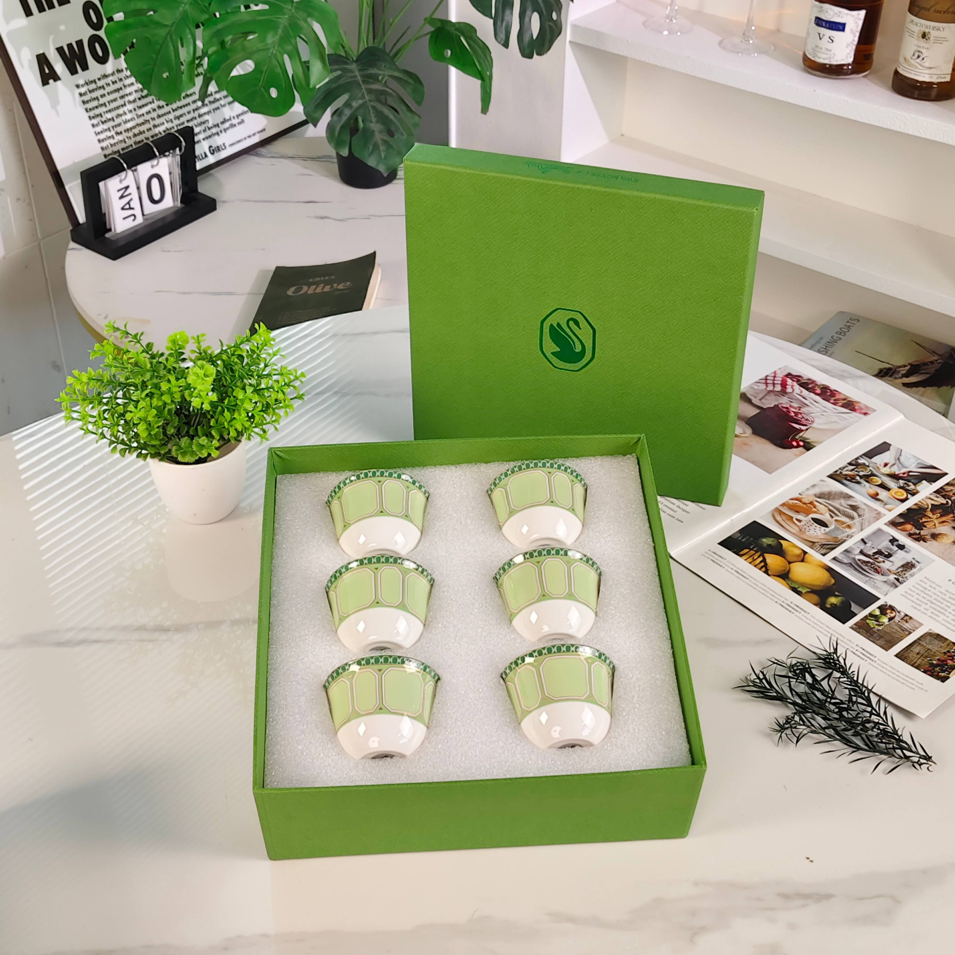 Чайный набор в стиле Swarovski x Rosenthal из керамики зелёного цвета