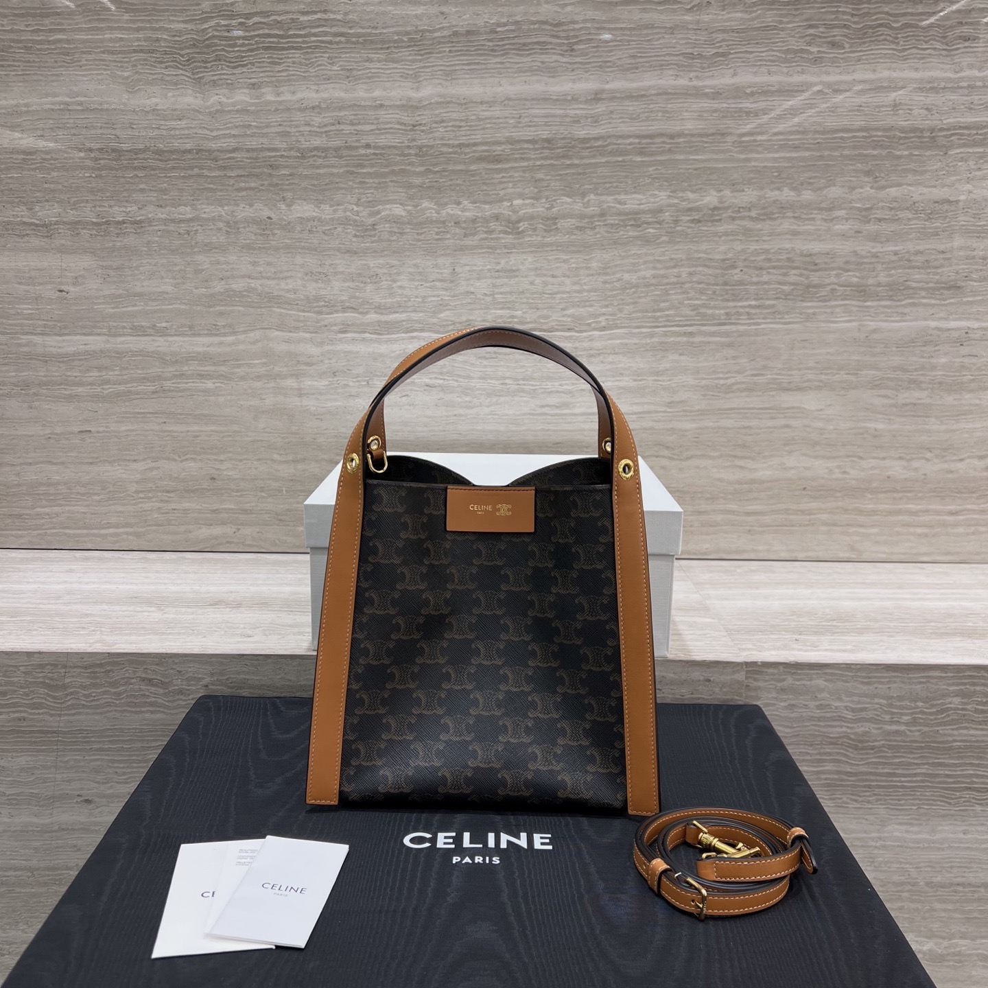 Сумка женская в стиле Celine Cubo Monogram коричневого цвета