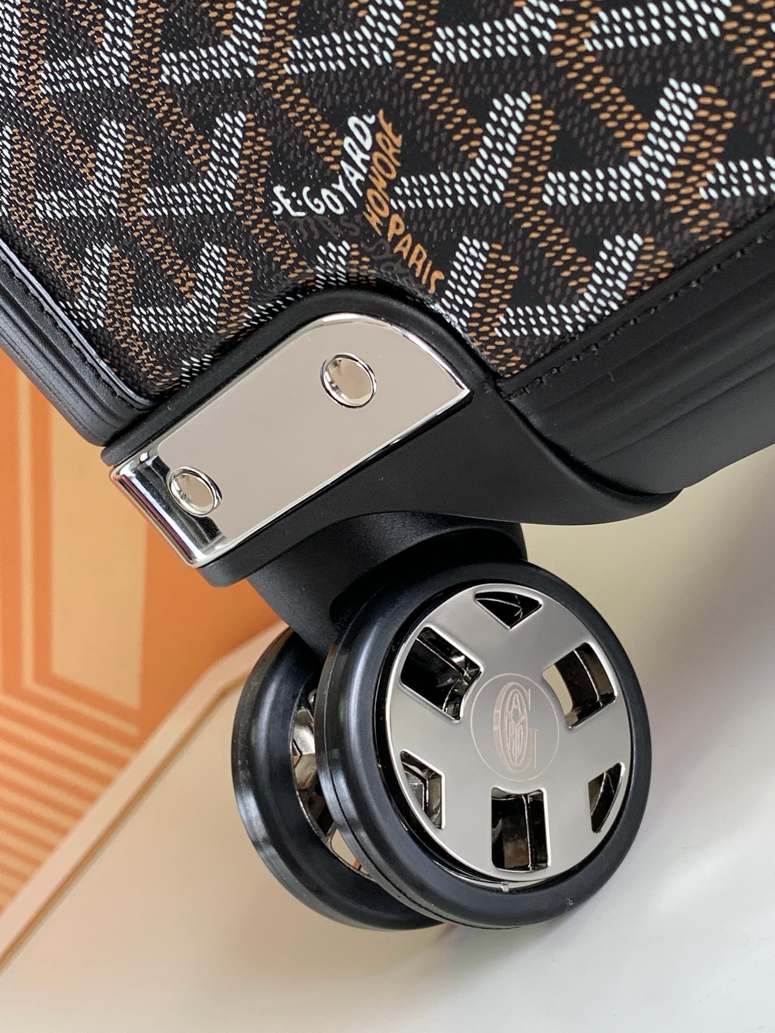 Чемодан Goyard Bourget PM чёрного цвета