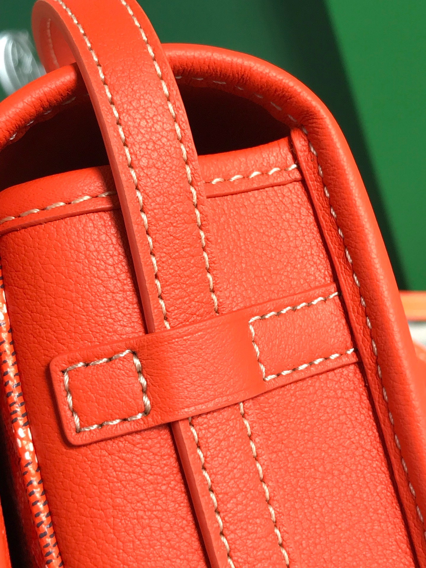Сумка Goyard Belvédère II PM оранжевого цвета