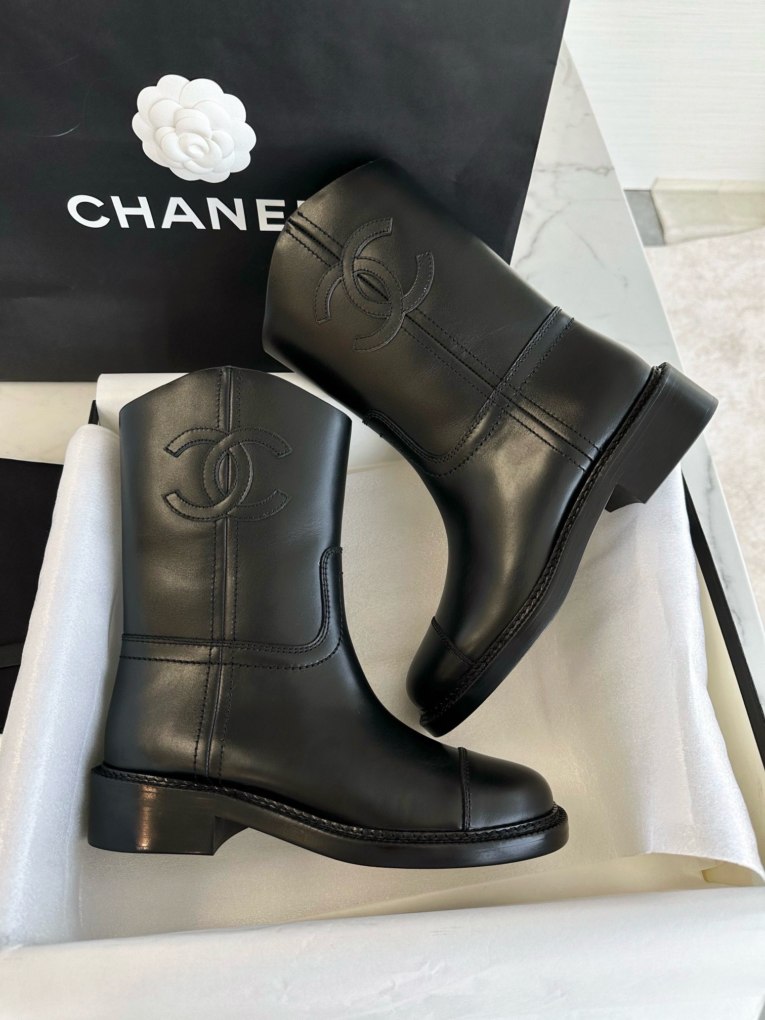 Полусапоги женские Chanel Western чёрного цвета