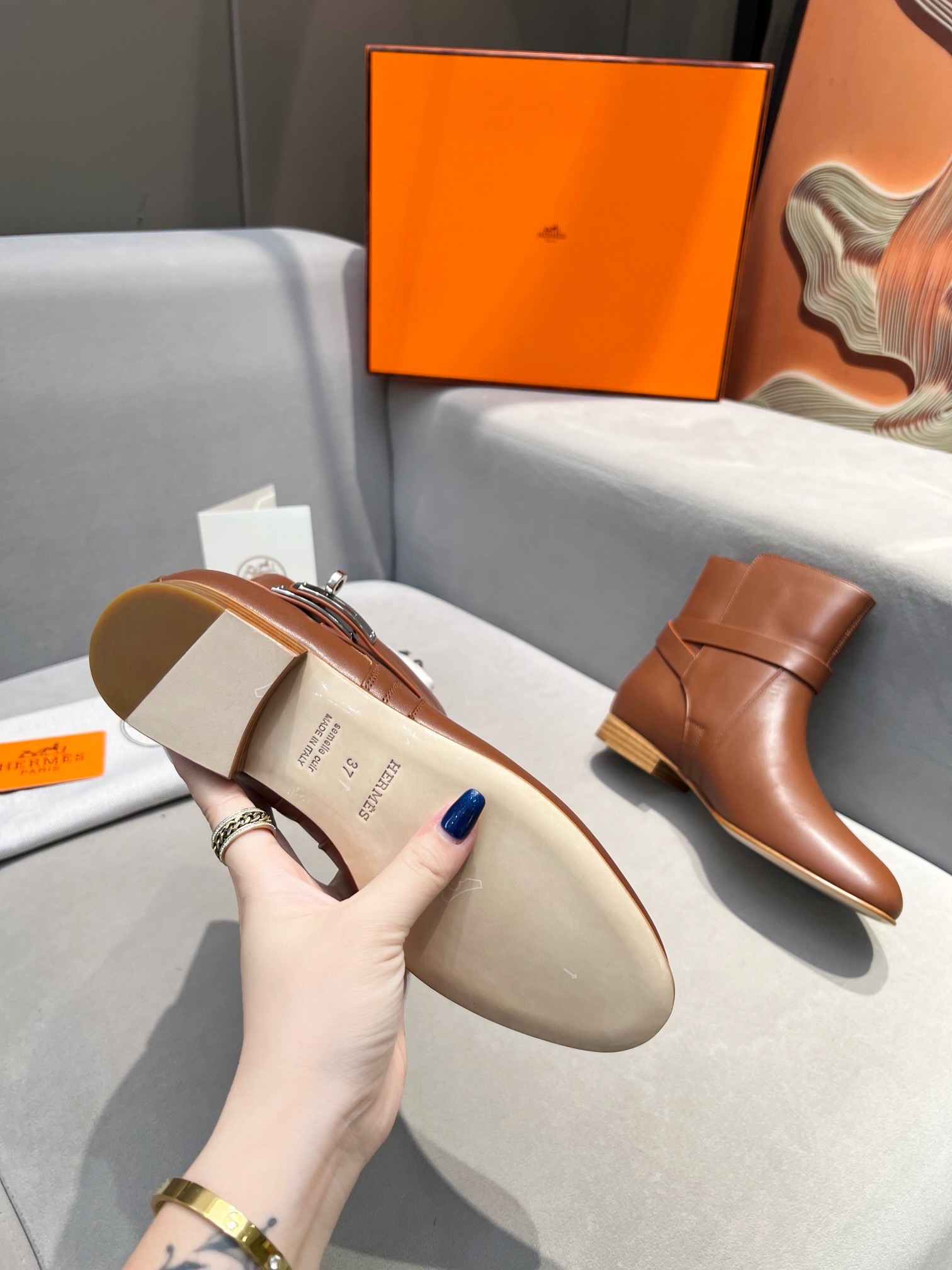 Ботильоны женские Hermès Kelsy коричневого цвета
