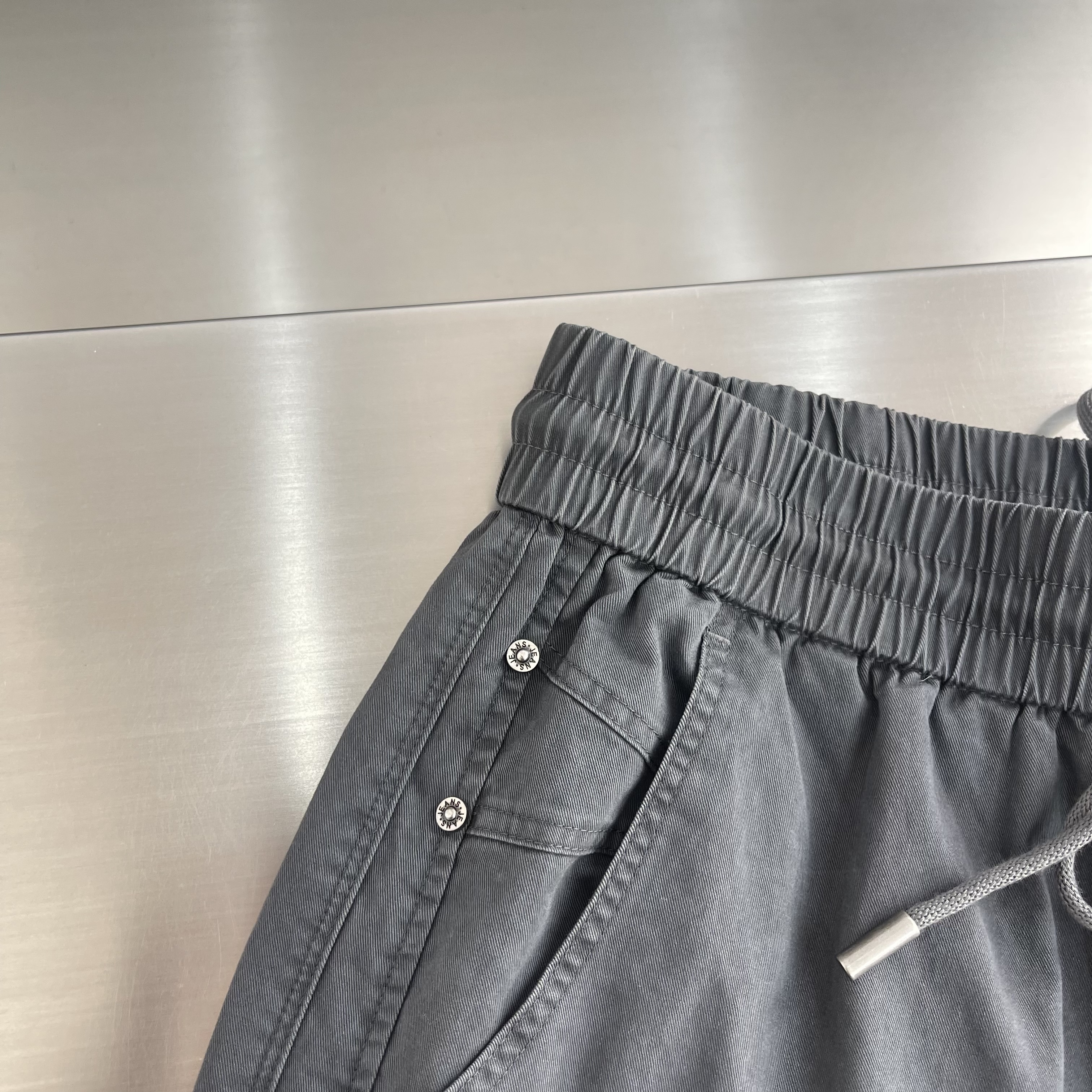 Брюки мужские в стиле Dior из хлопка серого цвета карго с эластичным поясом