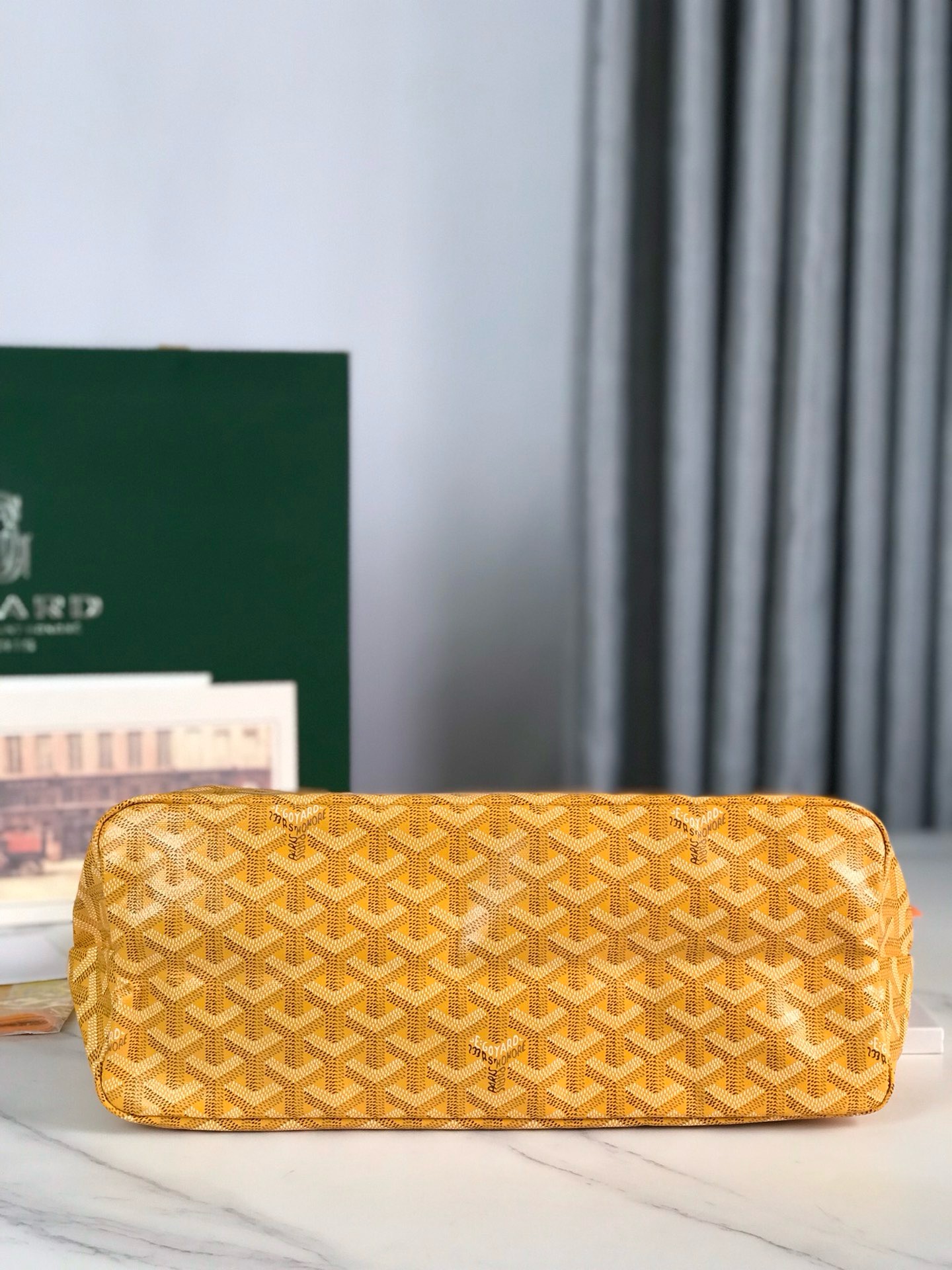 Сумка женская Goyard Hobo Bohème жёлтого цвета