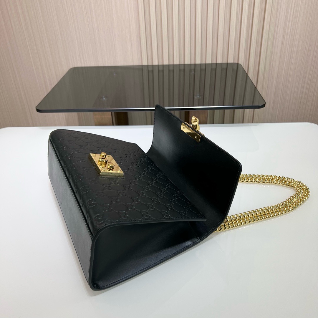 Сумка женская в стиле Gucci Padlock черного цвета