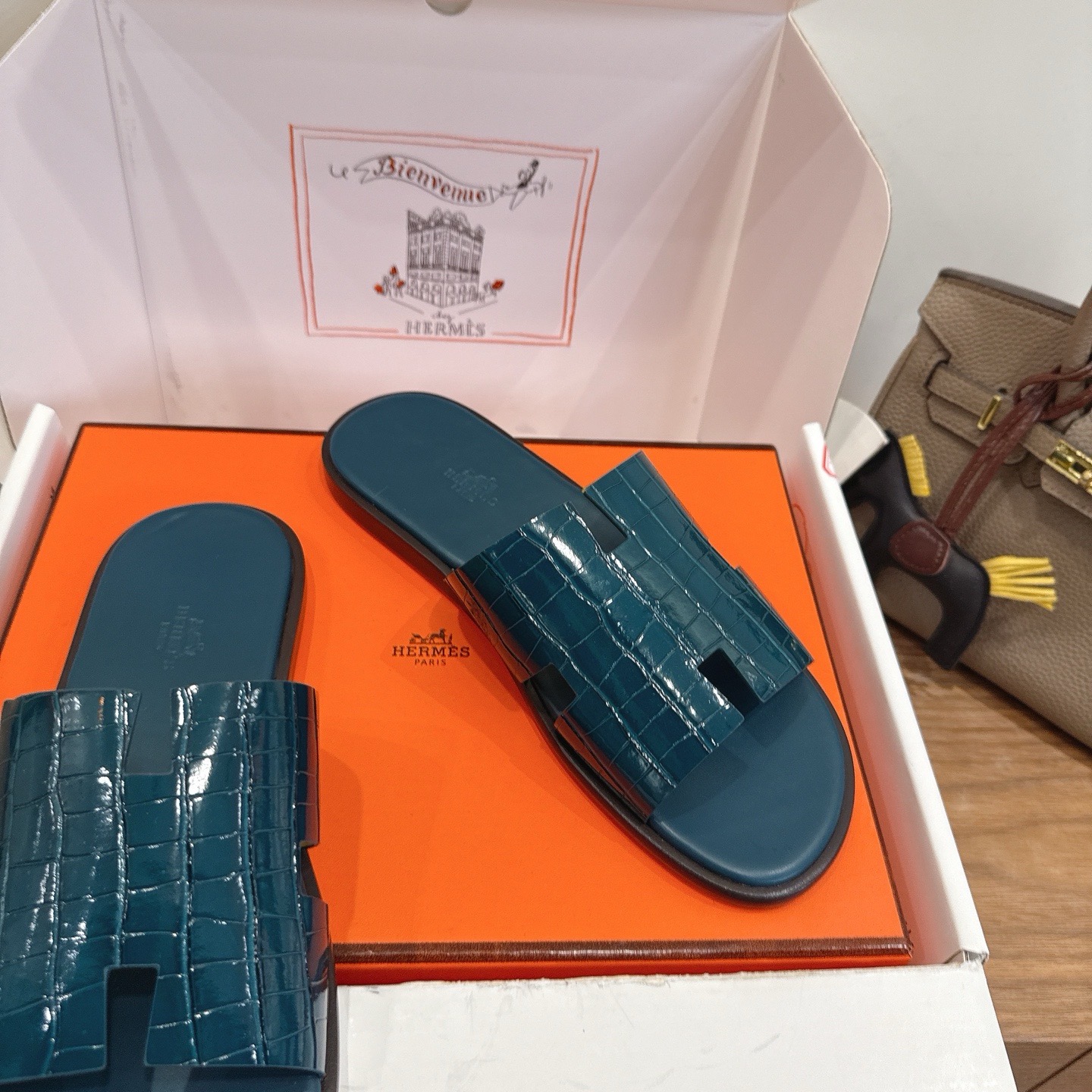 Шлёпанцы мужские в стиле Hermès Eclair сине-зелёного цвета