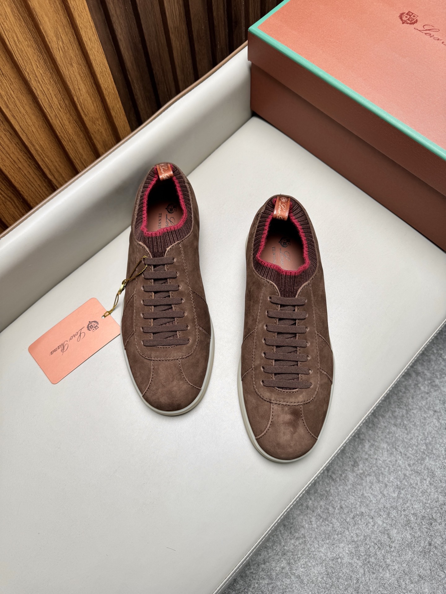 Кроссовки мужские в стиле Loro Piana Soho Walk коричневого цвета