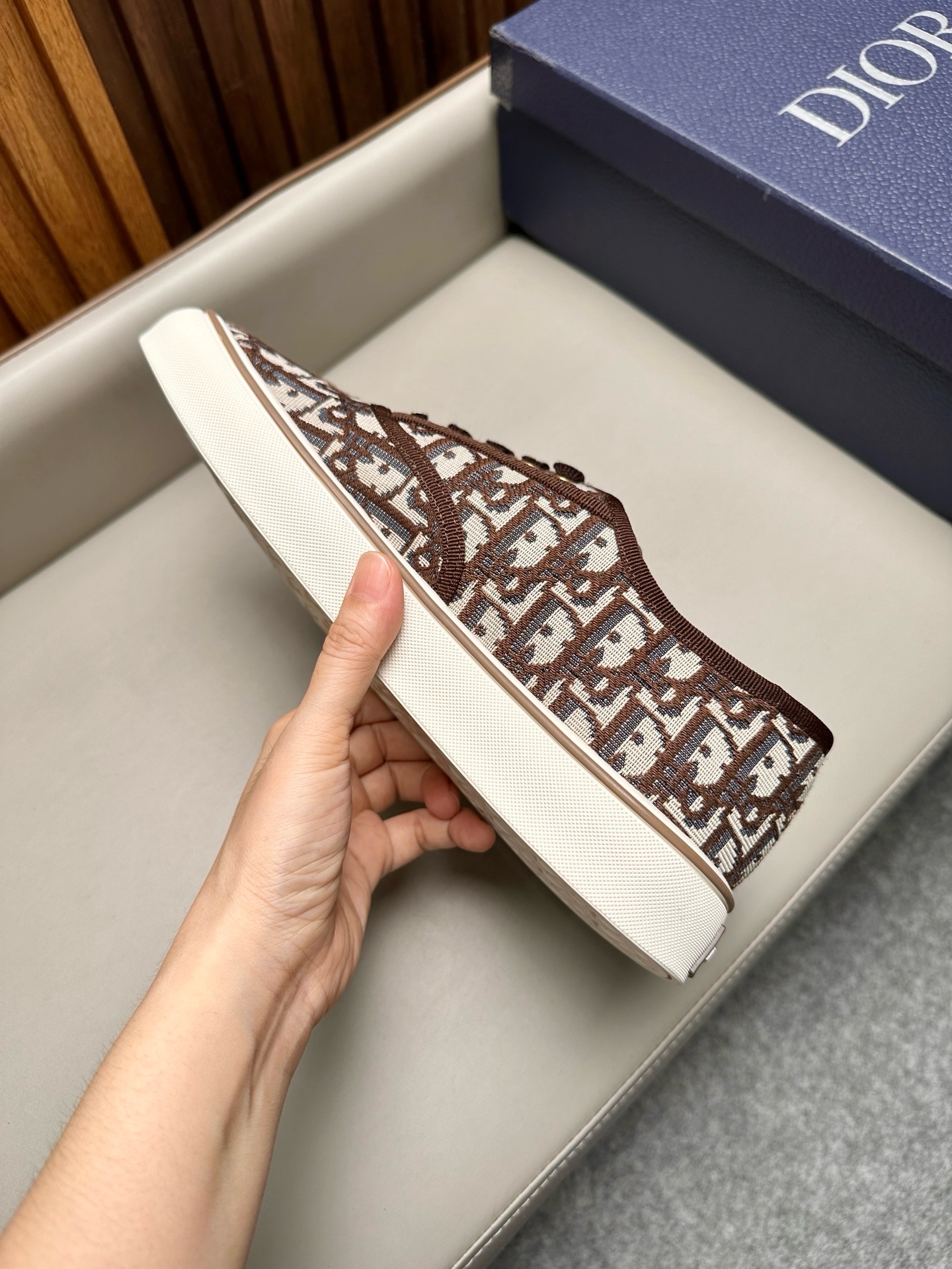 Кеды мужские Dior B23 League коричнево-белого цвета