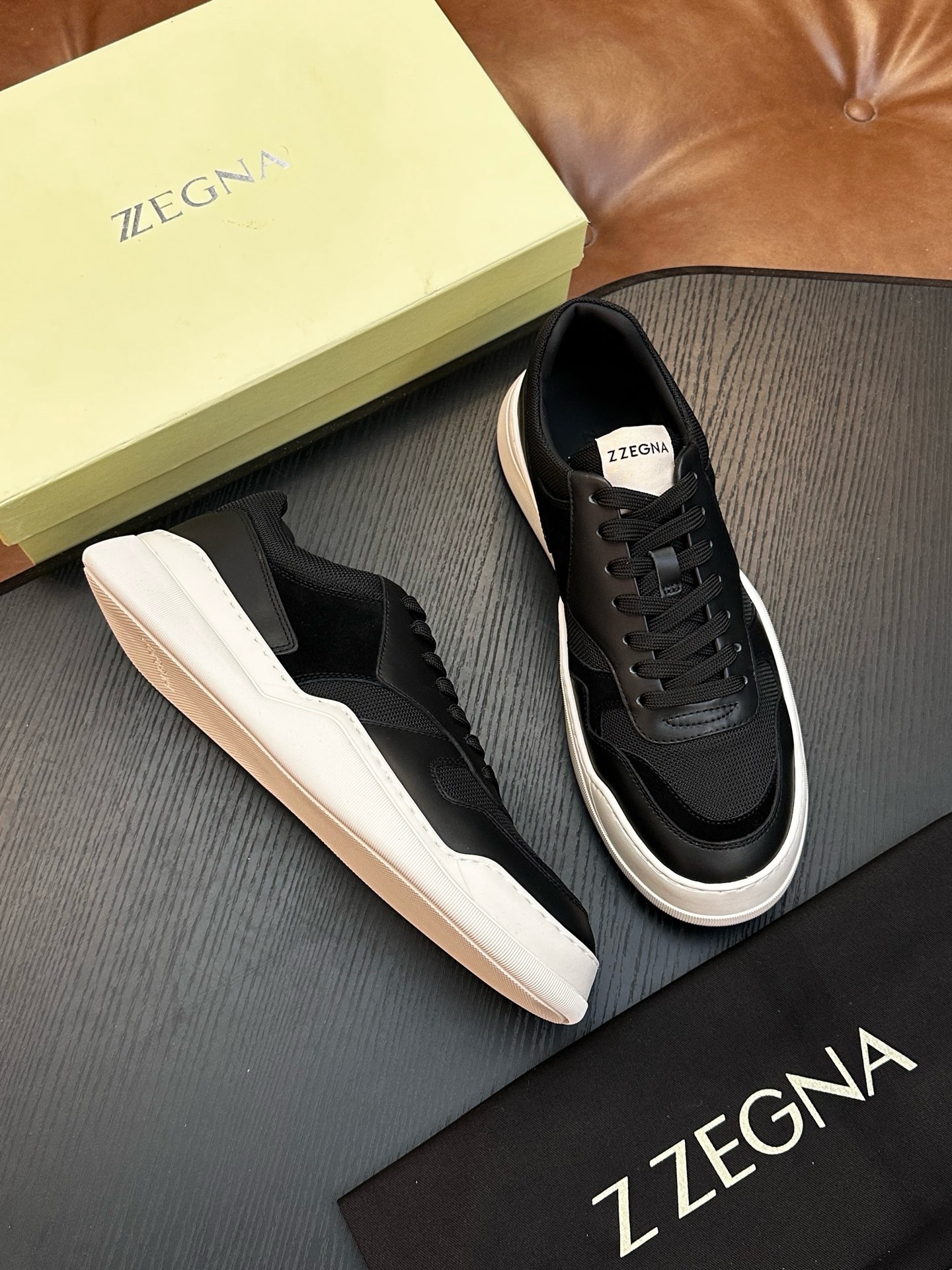 Кроссовки мужские Zegna Triple Stitch Monte чёрного цвета