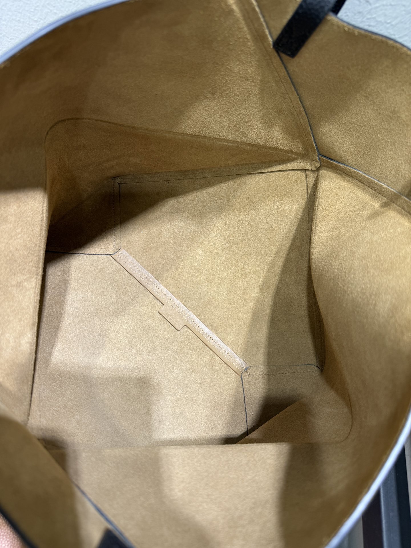 Сумка женская в стиле Loewe Puzzle Fold чёрного цвета