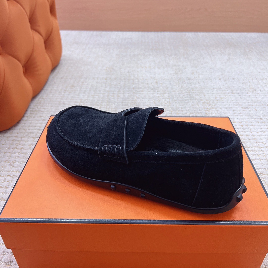 Лоферы мужские в стиле Hermès черного цвета