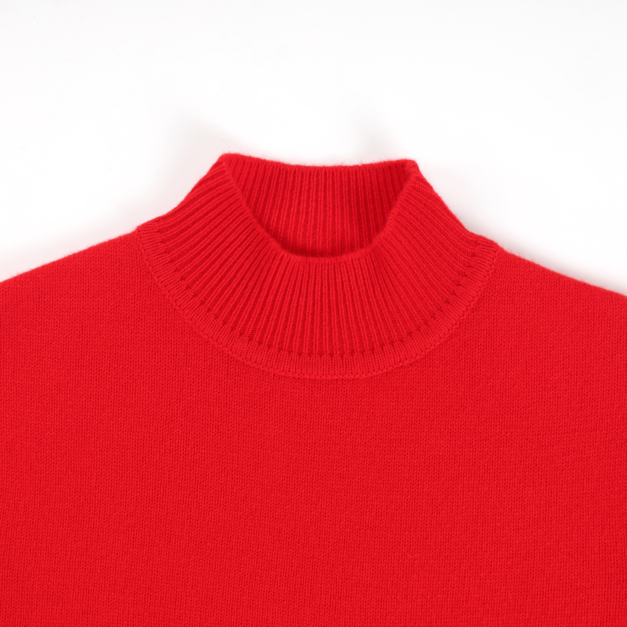 Платье трикотажное женское в стиле Jacquemus красного цвета